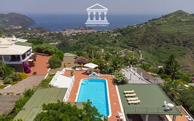 Villa a Lipari